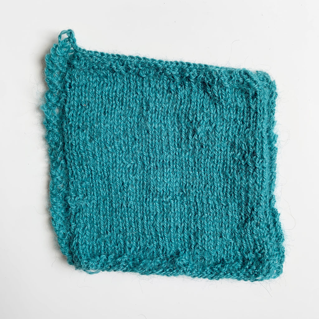 100% Baby Alpaca Yarn in Seaside - Lace Weight