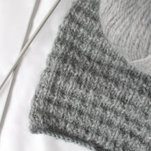 Load image into Gallery viewer, 100% Baby Alpaca Yarn in Stormy Grey - Sport Weight
